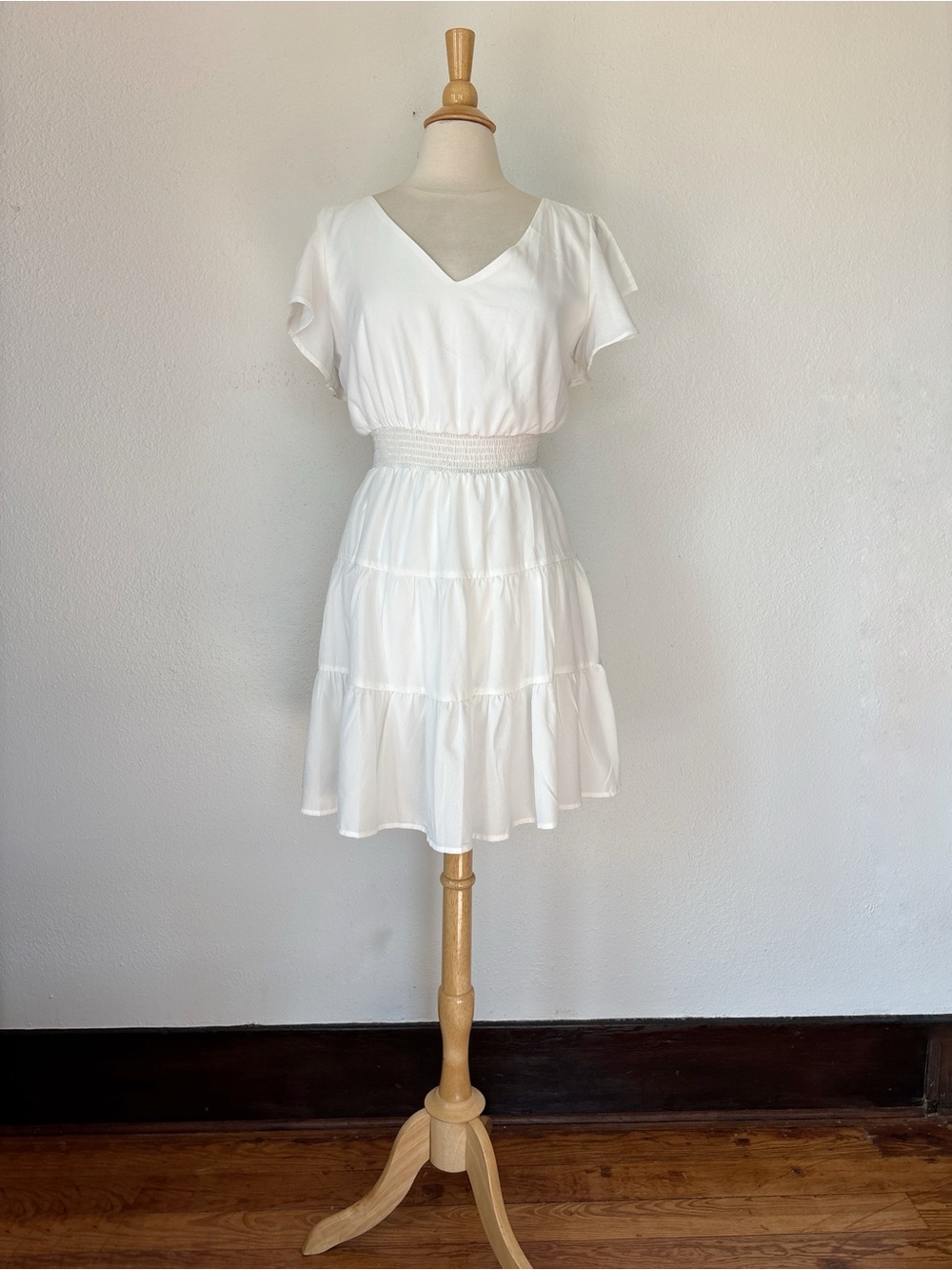 Solid White Short Sleeve Open Back Dress
